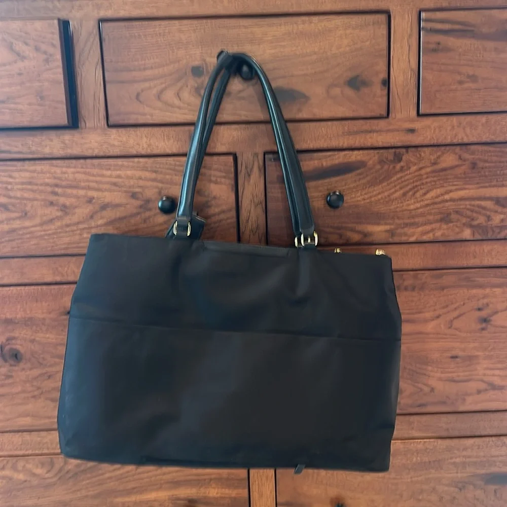 Tumi voyager sheryl